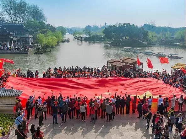 探索世界,发现答案——我QQ存储空间老有些聊天图片烦死了怎么关闭吉鹿力问答社区